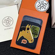 Hermès Horse MagSafe Magnetic Card Holder 04 - 1