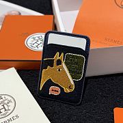 Hermès Horse MagSafe Magnetic Card Holder 04 - 6