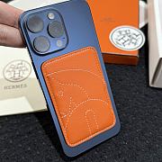 Hermès Horse MagSafe Magnetic Card Holder 08 - 6