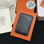 Hermès Horse MagSafe Magnetic Card Holder 10 - 1