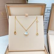 Bvlgari gold and white mother-of-pearl fan necklace - 6