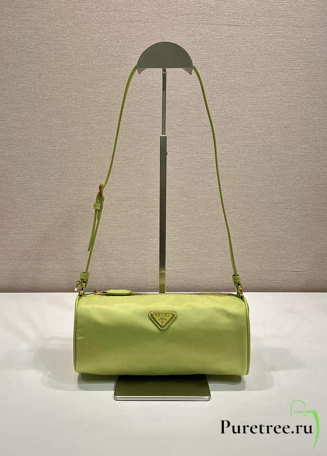 PRADA | Re-Nylon pouch Lawn Green - 1