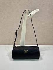 PRADA | Re-Nylon pouch black - 1