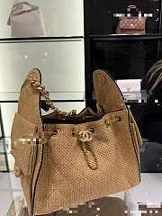 CHANEL | 25 Mini handbag Braided Raffia, Calfskin & Gold-Tone Metal  Beige & Black - 3