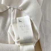 LOUIS VUITTON | Embossed Jacquard Knit Crew Neck Long Sleeve White - 3