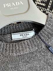Prada logo-intarsia cropped wool sweater gray - 4
