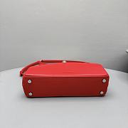 Jacquemus Valérie Small folded bag 03 - 2