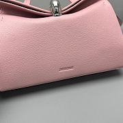 Jacquemus Valérie Small folded bag 05 - 3