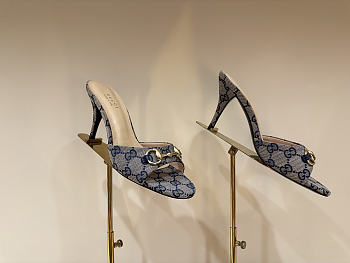 GUCCI | Metal Buckle Mid Heel Elegant Women Gray/Blue
