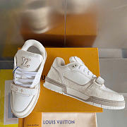 LOUIS VUITTON | LV Trainer Sneakers Beige - 5