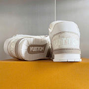 LOUIS VUITTON | LV Trainer Sneakers Beige - 4