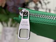 LOUIS VUITTON | Card Holder In Green  - 2