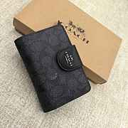 Coach Medium Corner Zip Wallet 03 - 1