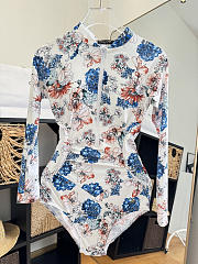 Dolce & Gabbana New One-Piece Swimsuit 02 - 1