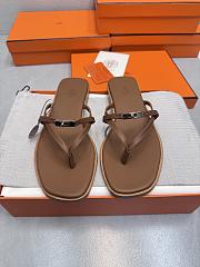 HERMES | Kelly buckle flip-flops brown - 1
