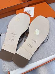 HERMES | Kelly buckle flip-flops brown - 5