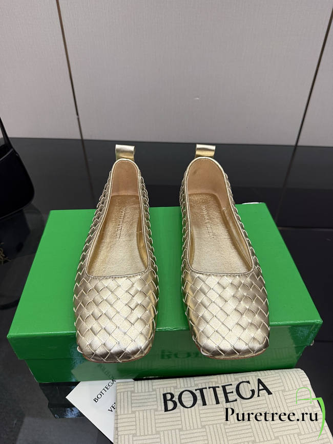 BOTTEGA VENETA | Gold Intrecciato Woven Nappa Leather Bow Ballet Flats - 1