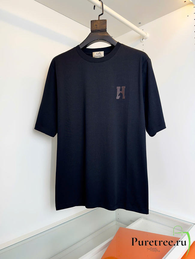 HERMES | Essential Logo T-Shirt Black - 1
