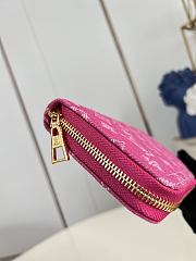 LOUIS VUITTON | Zippy Wallet Pink Denim - 6