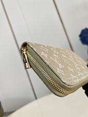 LOUIS VUITTON | Zippy Wallet Khaki Denim - 2