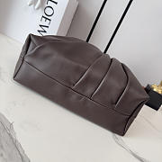LOEWE | Featherlight Gathered Leather Tote Brown  - 5
