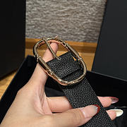 CHANEL | Double-sided caviar skin belt Gold/Black - 5