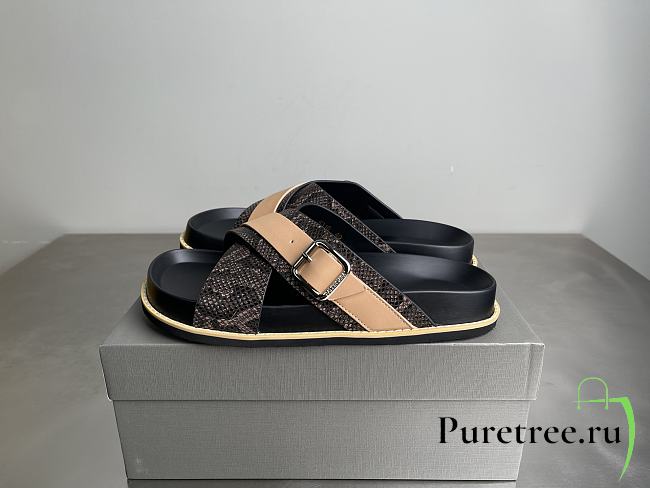 Balenciaga snakeskin cross-strap platform sandals 01 - 1