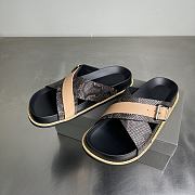 Balenciaga snakeskin cross-strap platform sandals 01 - 6