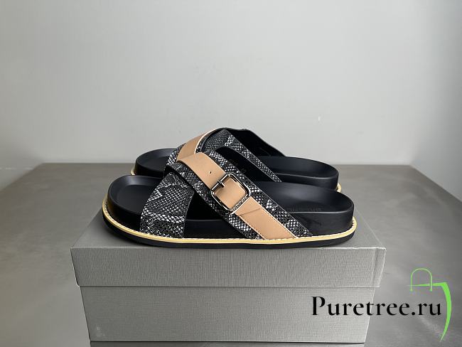 Balenciaga snakeskin cross-strap platform sandals 03 - 1