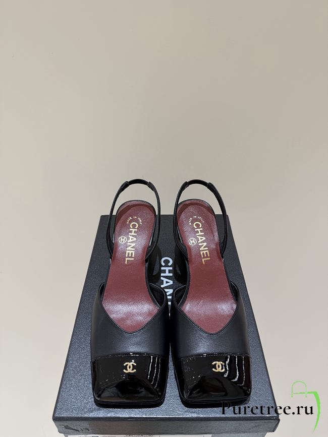 CHANEL 26 | Spring/Summer Slingback Sandals In Black - 1