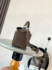 Loewe Small Featherlight Puzzle bag in grained - 3