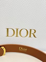 DIOR | Médaillon Belt 25mm Brown Buckle White Smooth Calfskin - 4