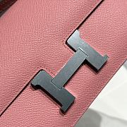 Hermès Constance Silver hardware Shoulder Bag Pastel pink - 2