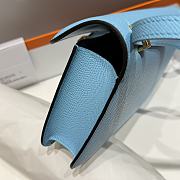 Hermès Constance Gold hardware Shoulder Bag Sky Blue - 5