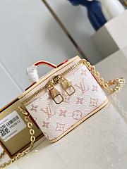 LOUIS VUITTON | Micro Vanity Case Dune Beige - 1