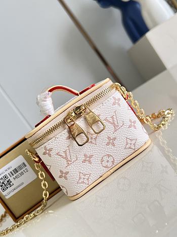 LOUIS VUITTON | Micro Vanity Case Dune Beige