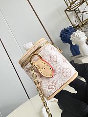 LOUIS VUITTON | Micro Vanity Case Dune Beige - 3