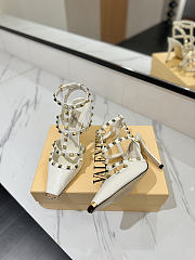 Valentino Rivet Sandals high Heels In White - 2