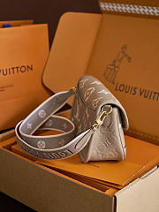 LOUIS VUITTON | Diane Tourterelle Beige Bicolor Monogram Empreinte Leather  - 6