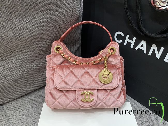 CHANEL | Velvet Quilted Small Wavy CC Hobo Pink - 1