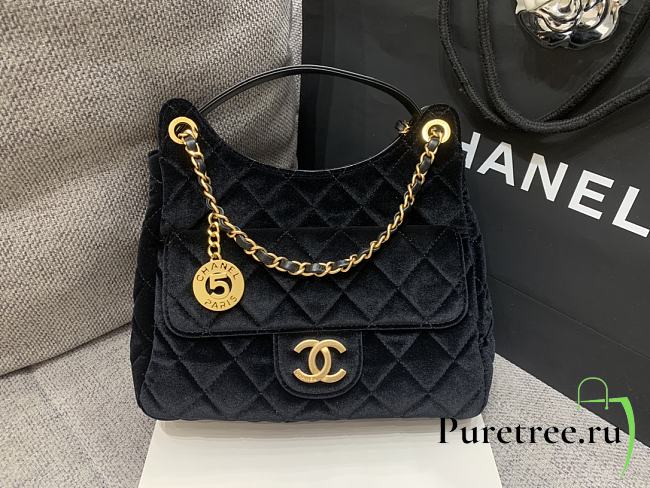 CHANEL | Velvet Quilted Medium Wavy CC Hobo Black - 1
