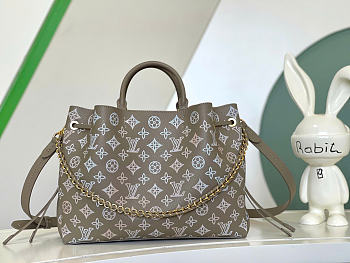 LOUIS VUITTON | Mahina Flight Mode Bella Tote