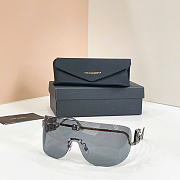 Dolce&Gabbana DG2320 Sunglasses Gold frame - 6