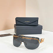 Dolce&Gabbana DG2320 Sunglasses Gold frame - 4