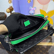 LOUIS VUITTON | Trio Messenger Bamboo Green M26052 - 3