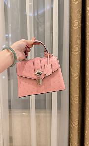LOUIS VUITTON | Ostrich Rose Des Vents Mini Pink  - 4