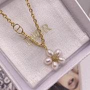 DIOR | D Natural Pearl Flower Necklace - 1