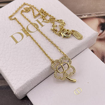 DIOR | D Hollowed-out Four-Leaf Clover Necklace