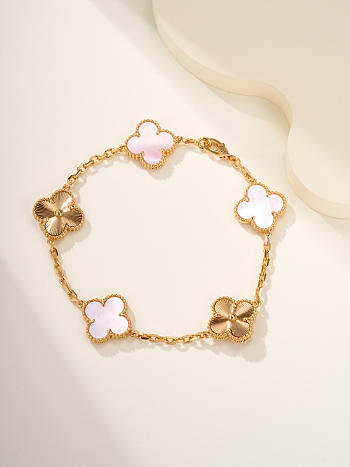 VCA | pink mother-of-pearl floral five-petal bracelet