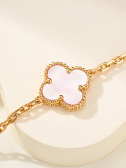 VCA | pink mother-of-pearl floral five-petal bracelet - 3